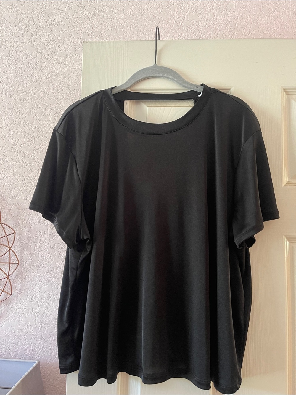 Bar III Black Short Sleeve Crewneck Tee